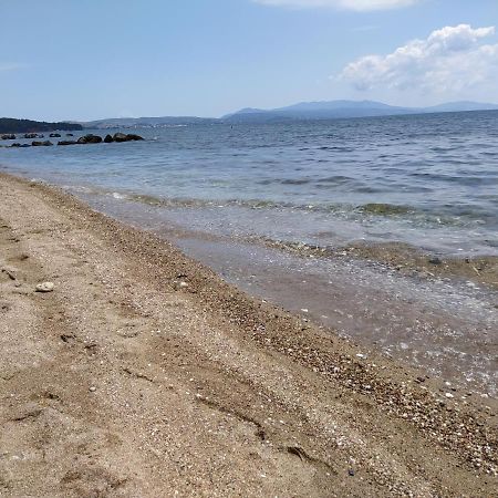 Διαμέρισμα Στην Πόλη Metamorfosi מראה חיצוני תמונה